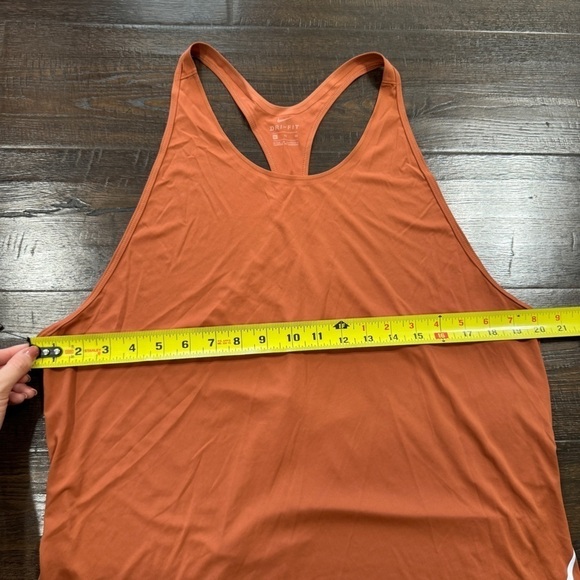 Nike Dri-Fit Sleek Standard Fit Sleeveless‎ Tank Top Size XL Women - Picture 9 of 10